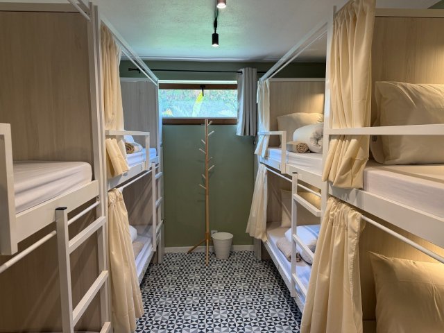 Walk In Hostel Faro Airport, Room Y, Bed 5 - Mixed Dormitory