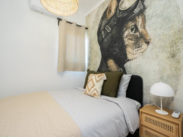 Walk In Hostel Faro Airport, Room N - Private